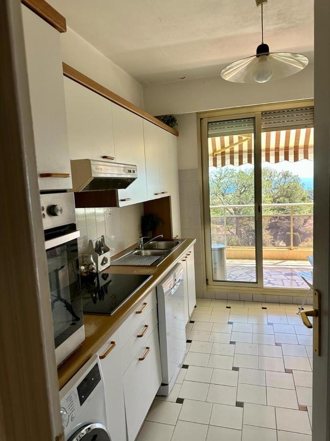 Bel Appartement Avec Vue Mer Villeneuve-Loubet Exterior photo